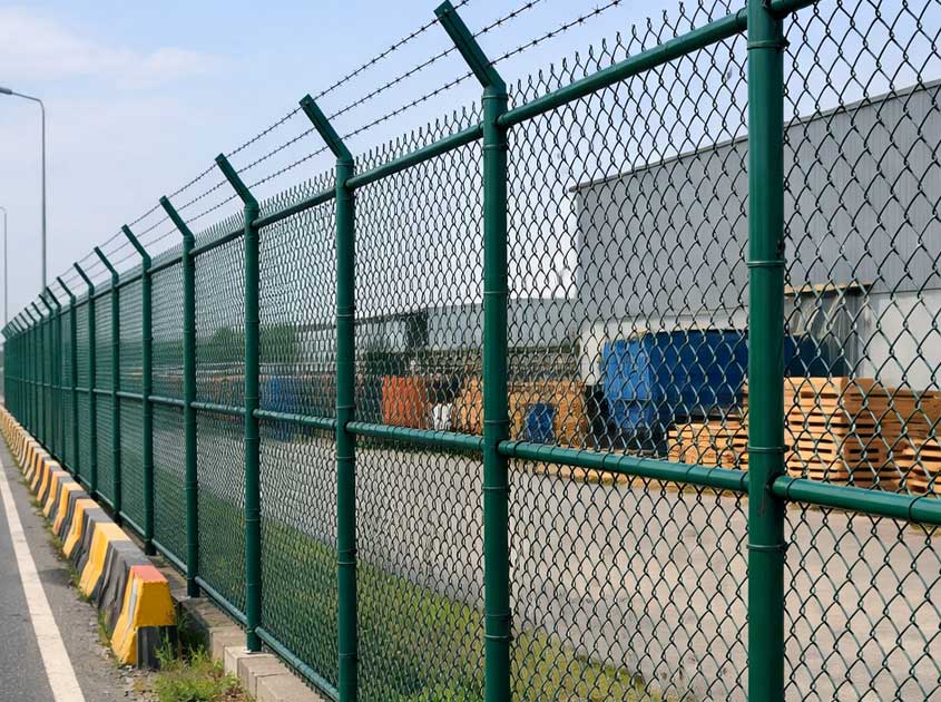 cyclone wire fence (8)